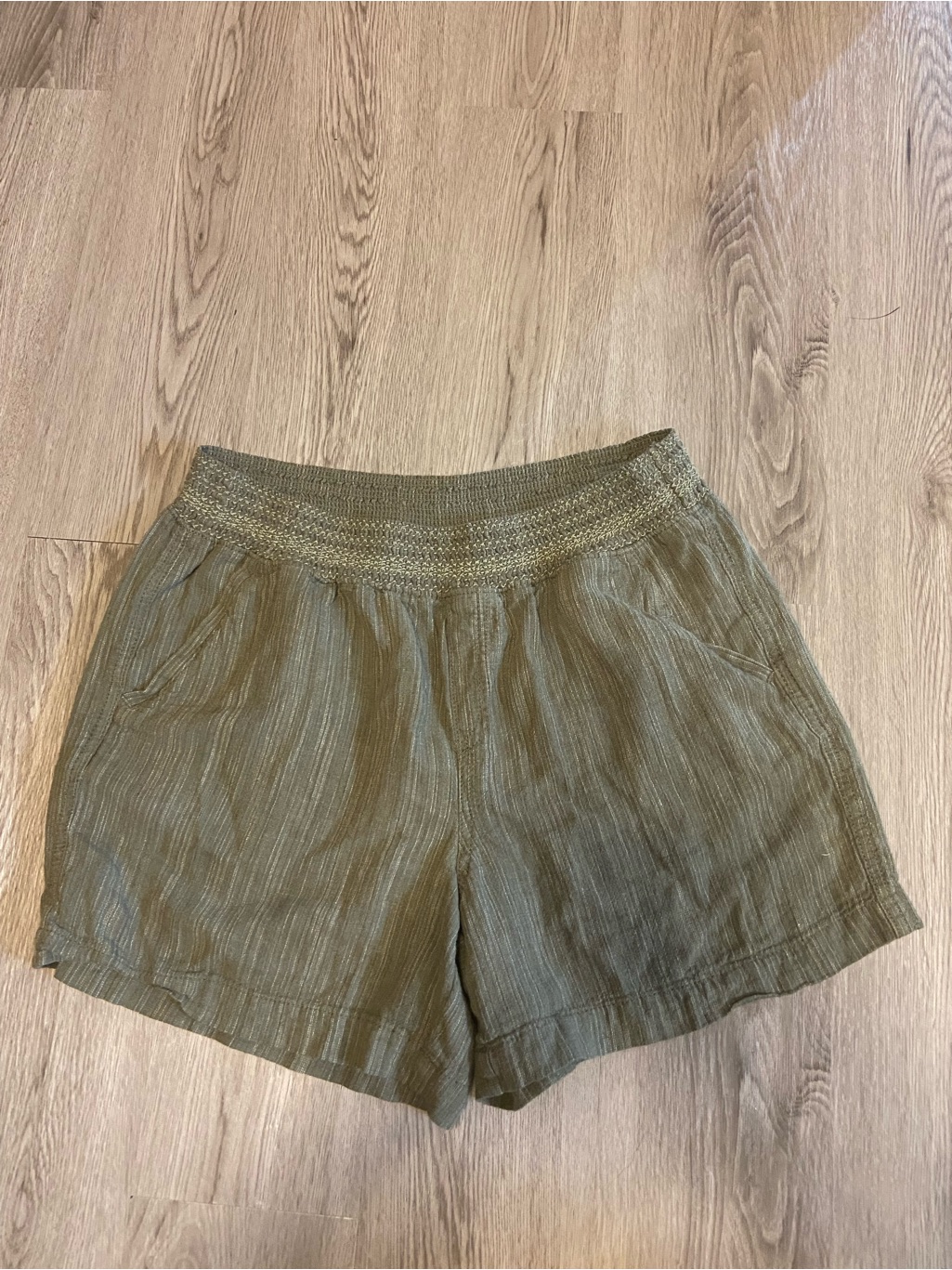 Olive Green Linen Blend Pull-On Women's Shorts